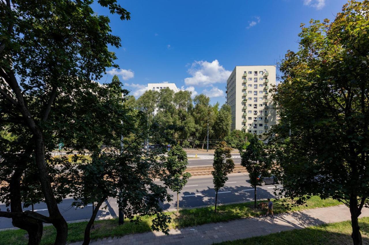 Apartment Avenue Solidarnosci On Wola By Noclegi Renters Warsaw Ngoại thất bức ảnh